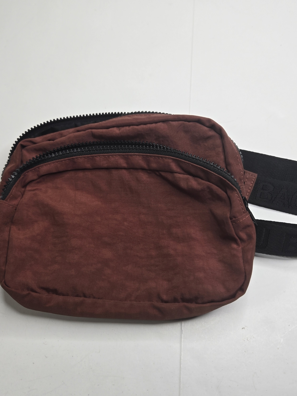 BAGGU Rust Brown Hobo Belt Bag